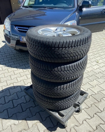 Kia Sportage cena 22800 przebieg: 207000, rok produkcji 2009 z Tuchów małe 326